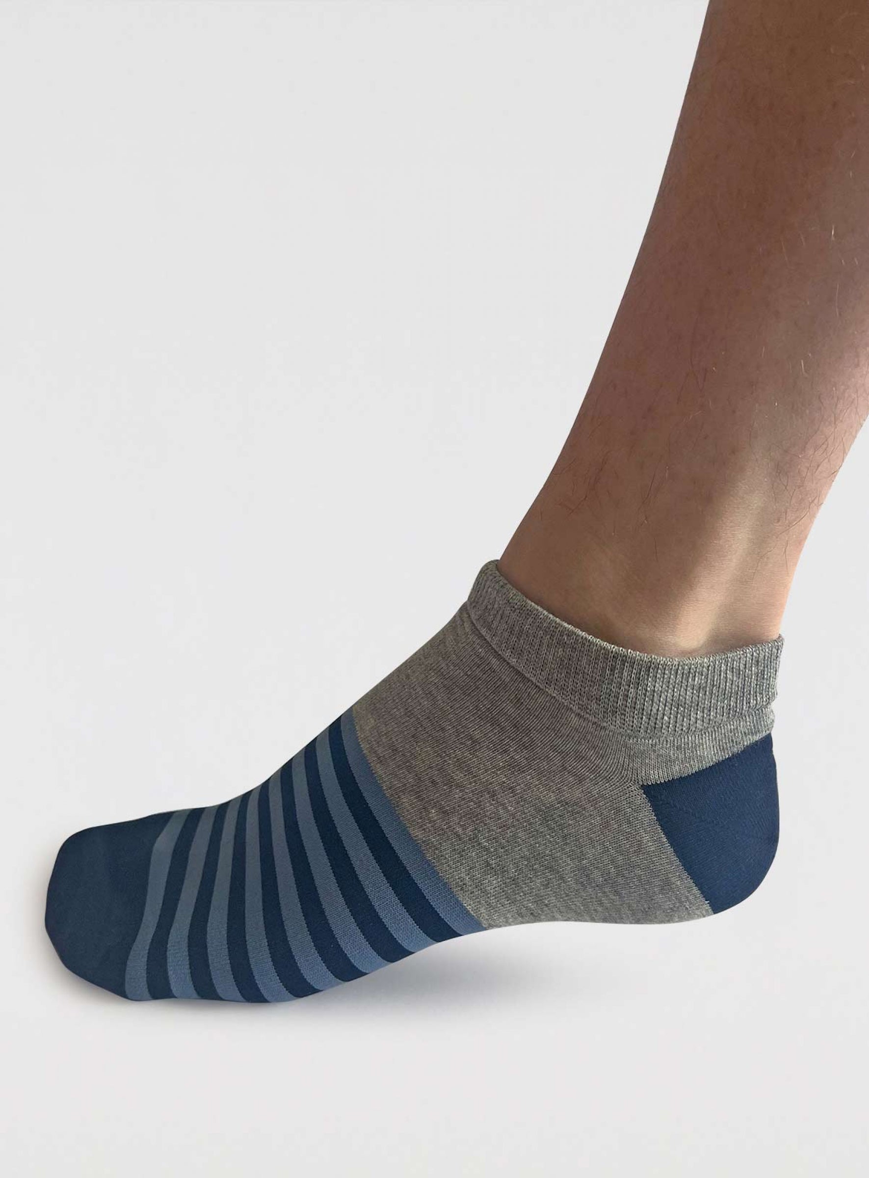 Mens Griffin Pattern Organic Cotton Trainer Socks - Mid Grey Marl
