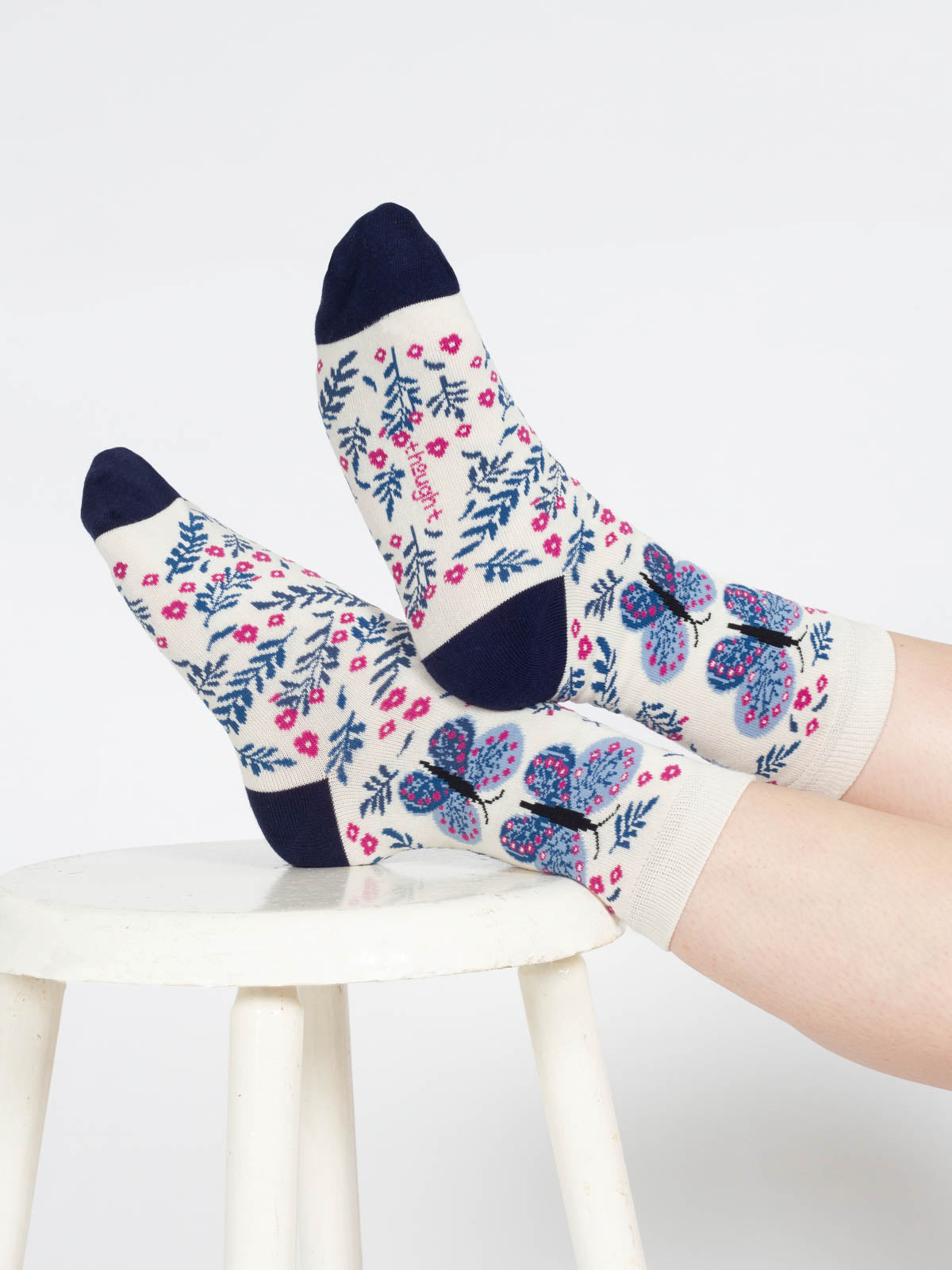 Floral Insect Bamboo Socks - Ecru Butterfly