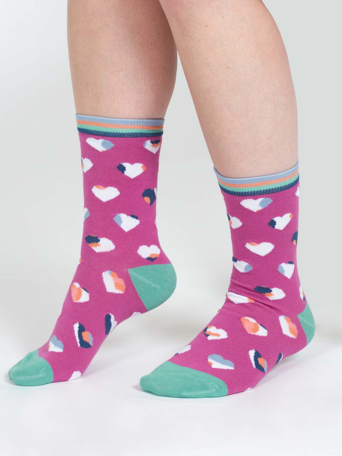 Leopard Heart Bamboo Socks - Purple