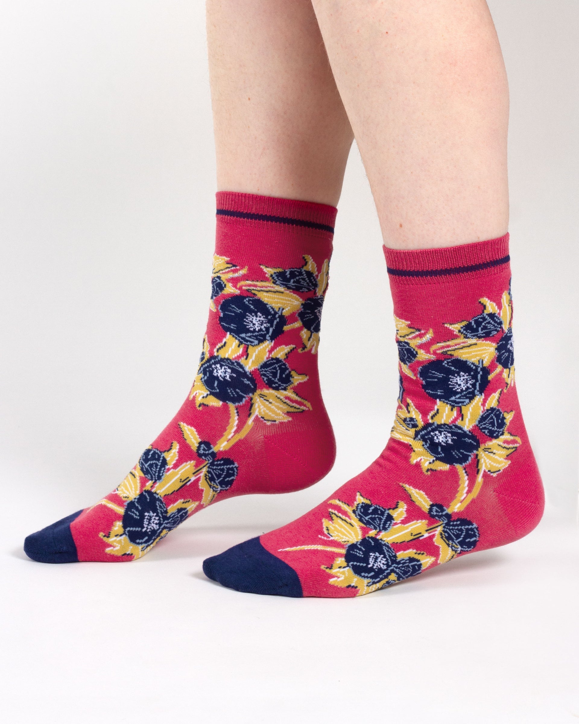 Climbing Floral Bamboo Socks - Coral