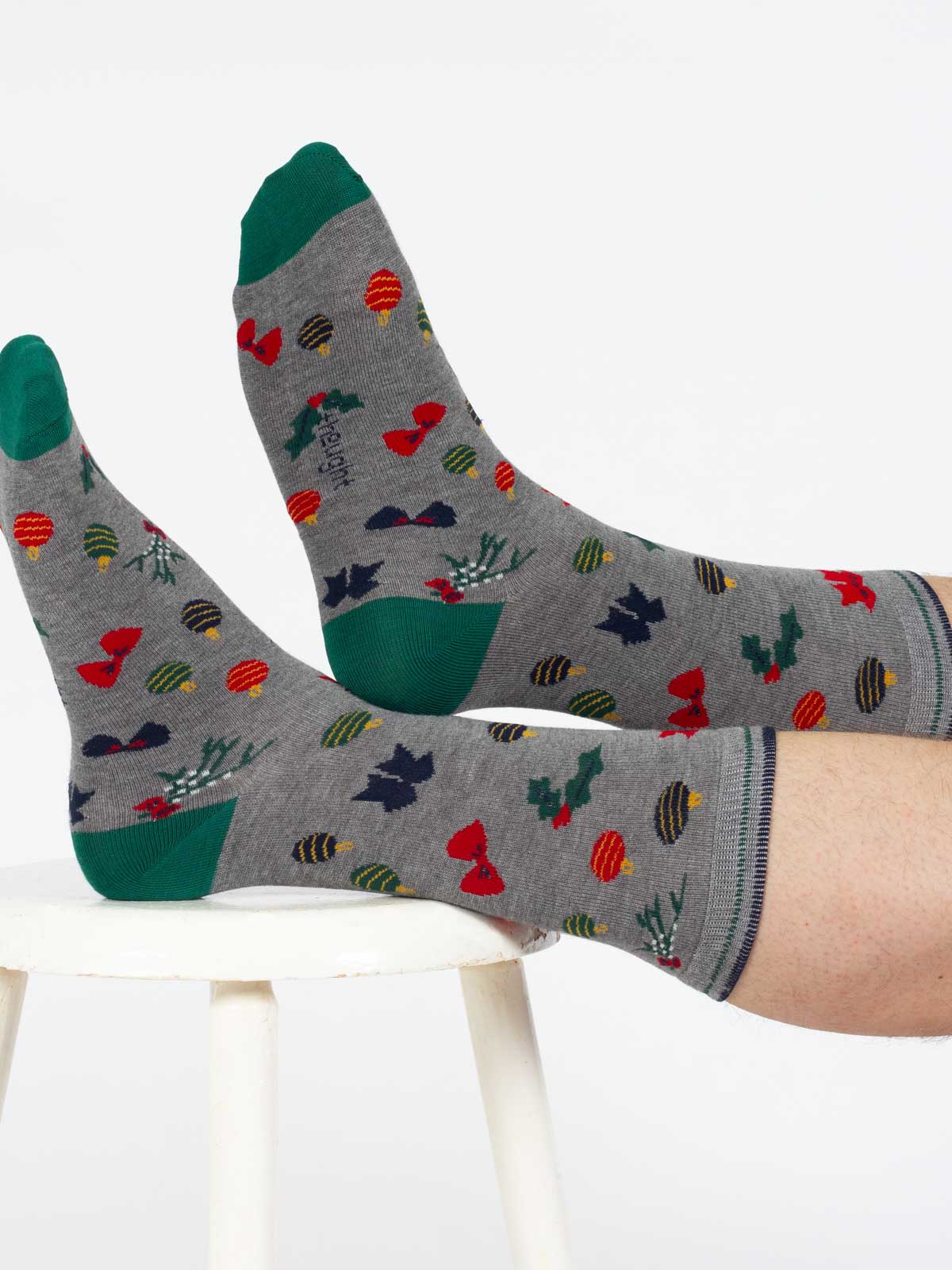 Christmas Bamboo Crew Socks - Grey Bauble