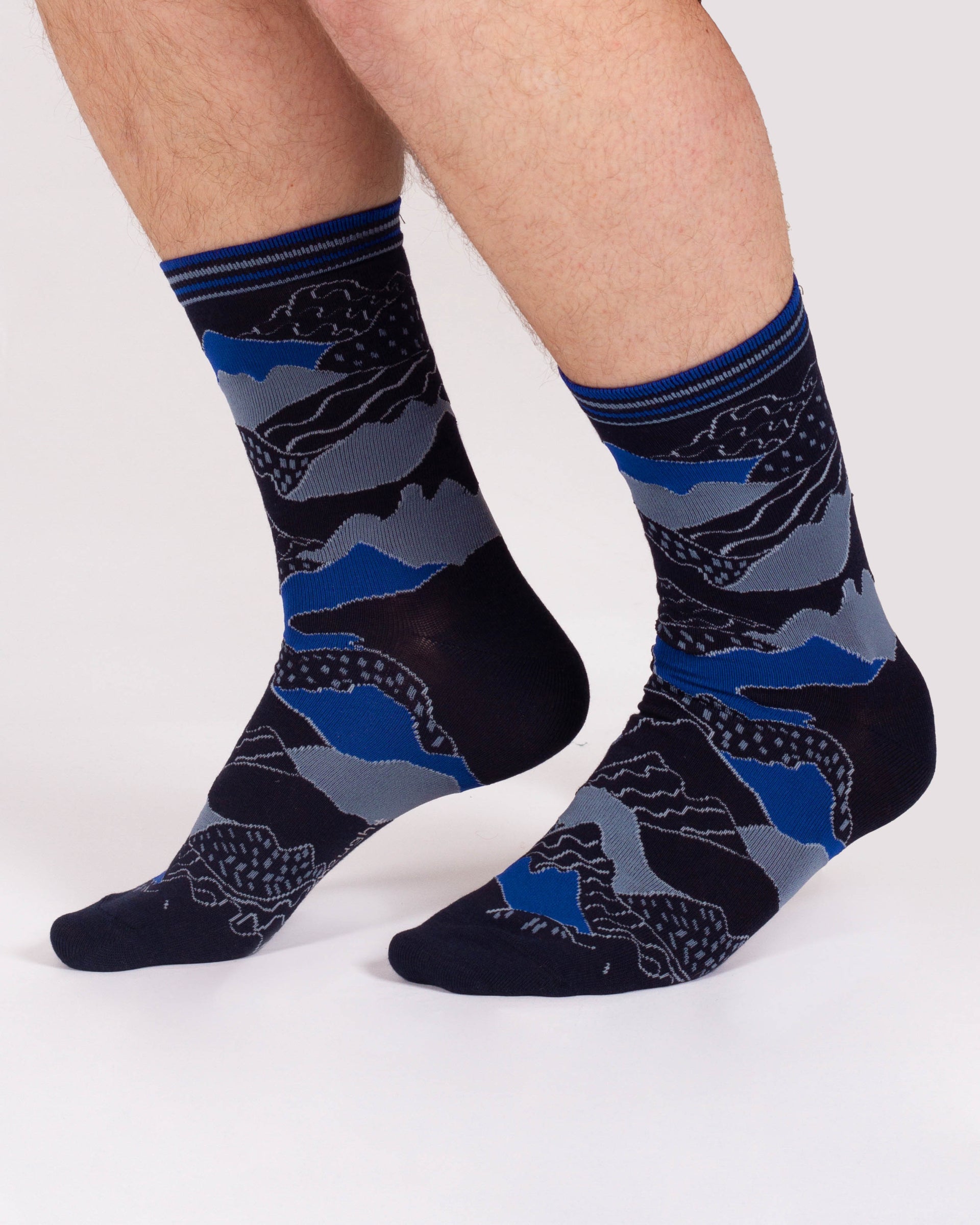 Mountain Range Bamboo Crew Socks - Blue/Abstract